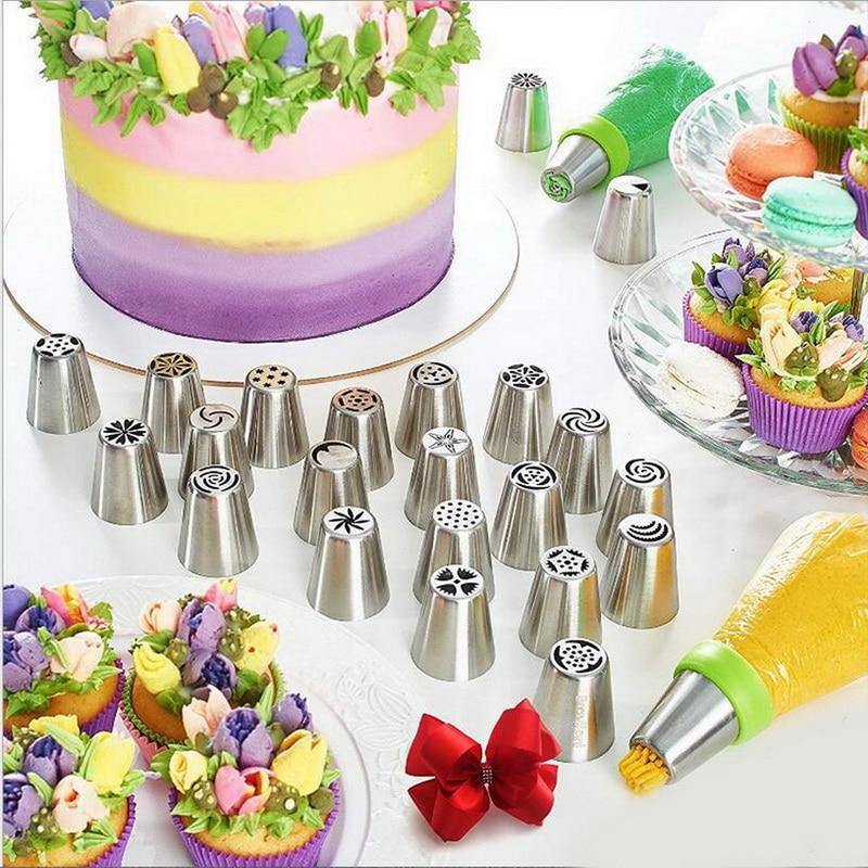 Spritsmunstycke set i rostfritt stål (13 stycken) för cupcakes och tårtdekorationer